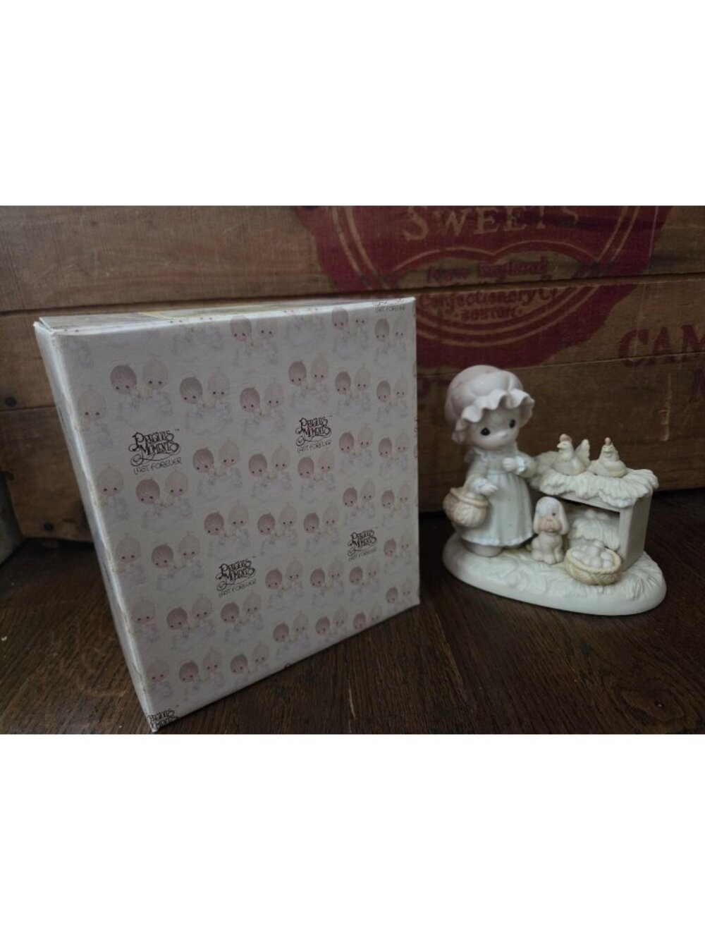 Vintage Precious Moments 522104 "It's No Yolk When I Say I Love You" 1991